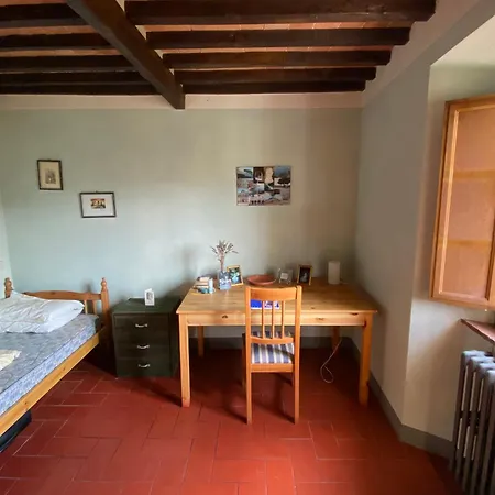 La Veduta Sleeps 8 With Garden Сasa de vacaciones